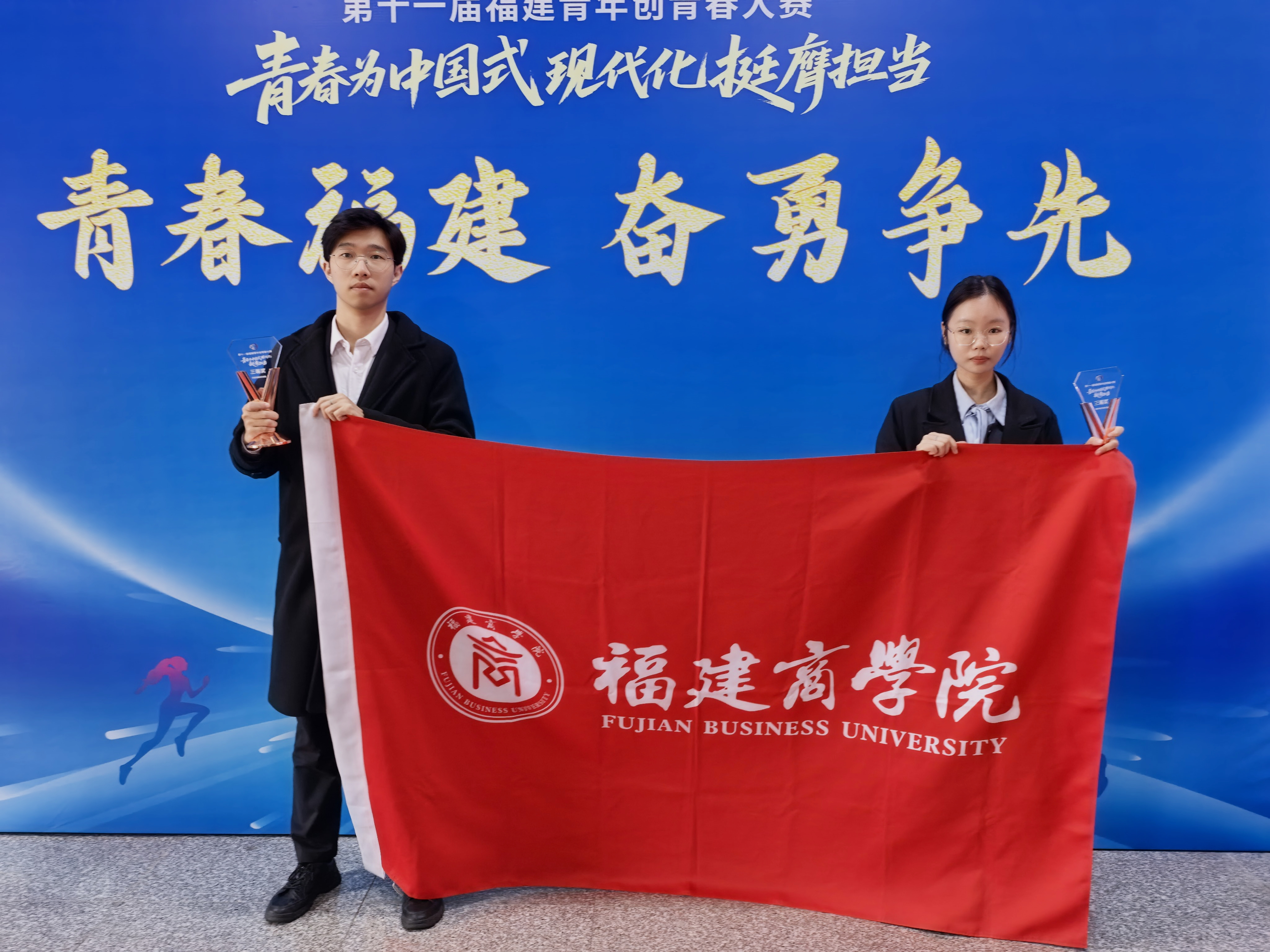 351cbe0f594db4084b8f22534a24ae8.jpg